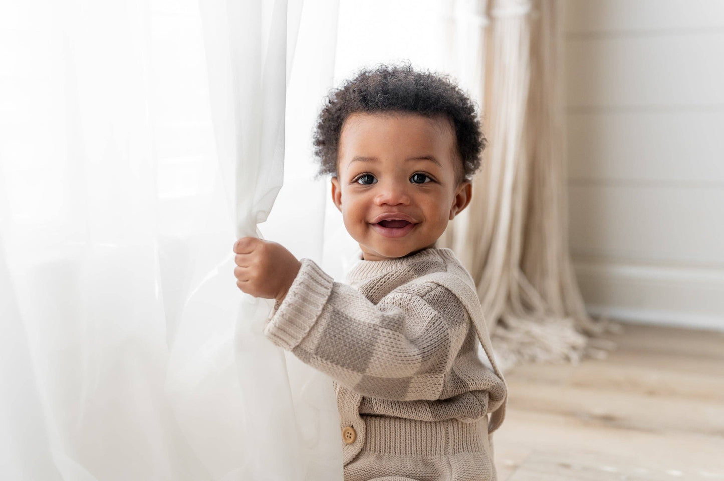 Yooushi Checkered Knit Sweater