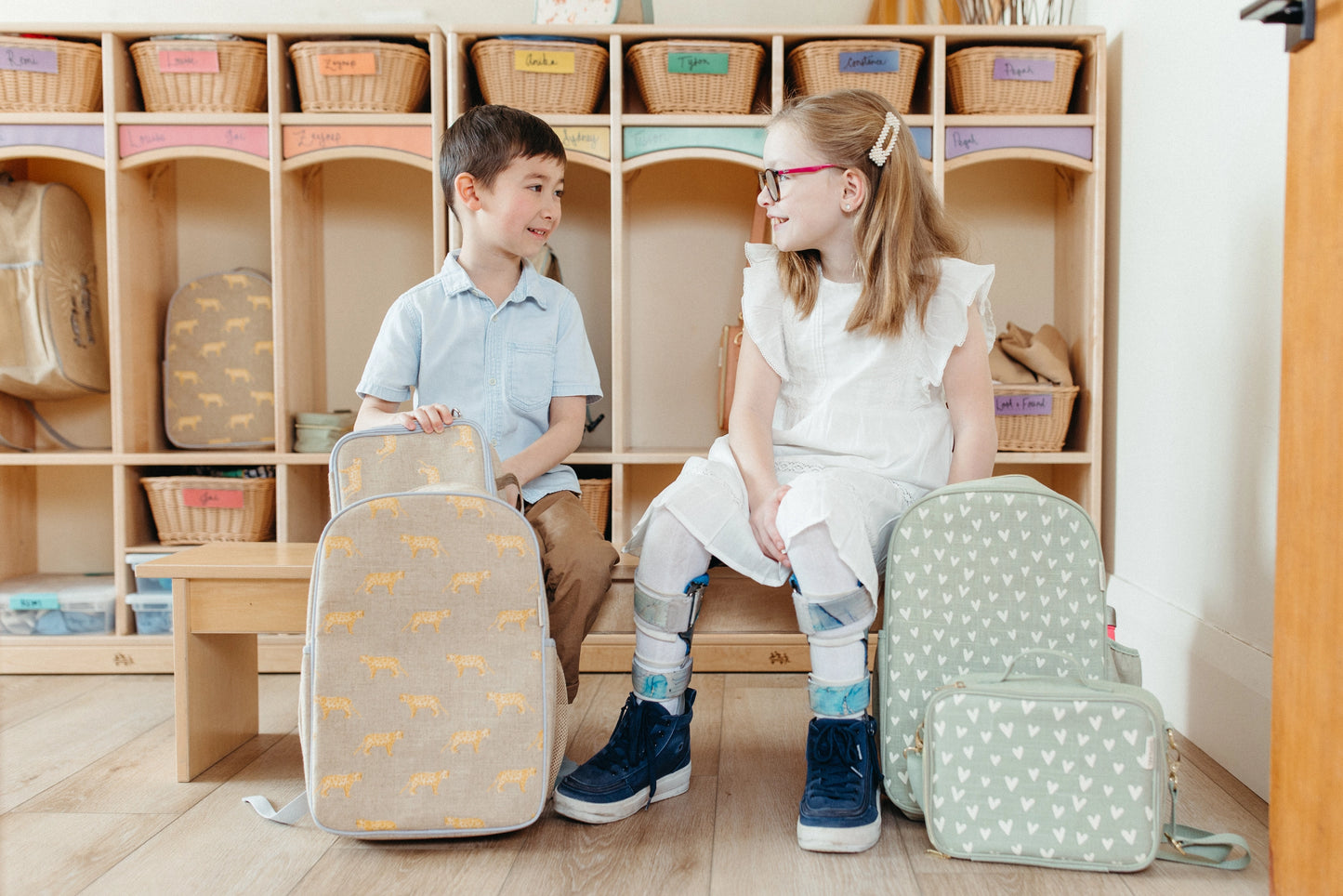 SoYoung Little Hearts Sage Lunch Box