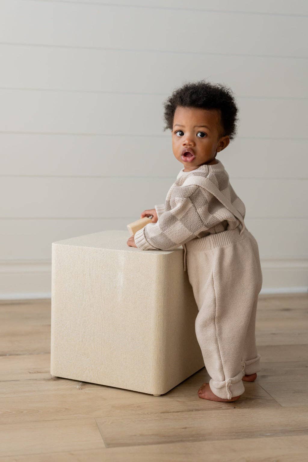 Yooushi Checkered Knit Sweater