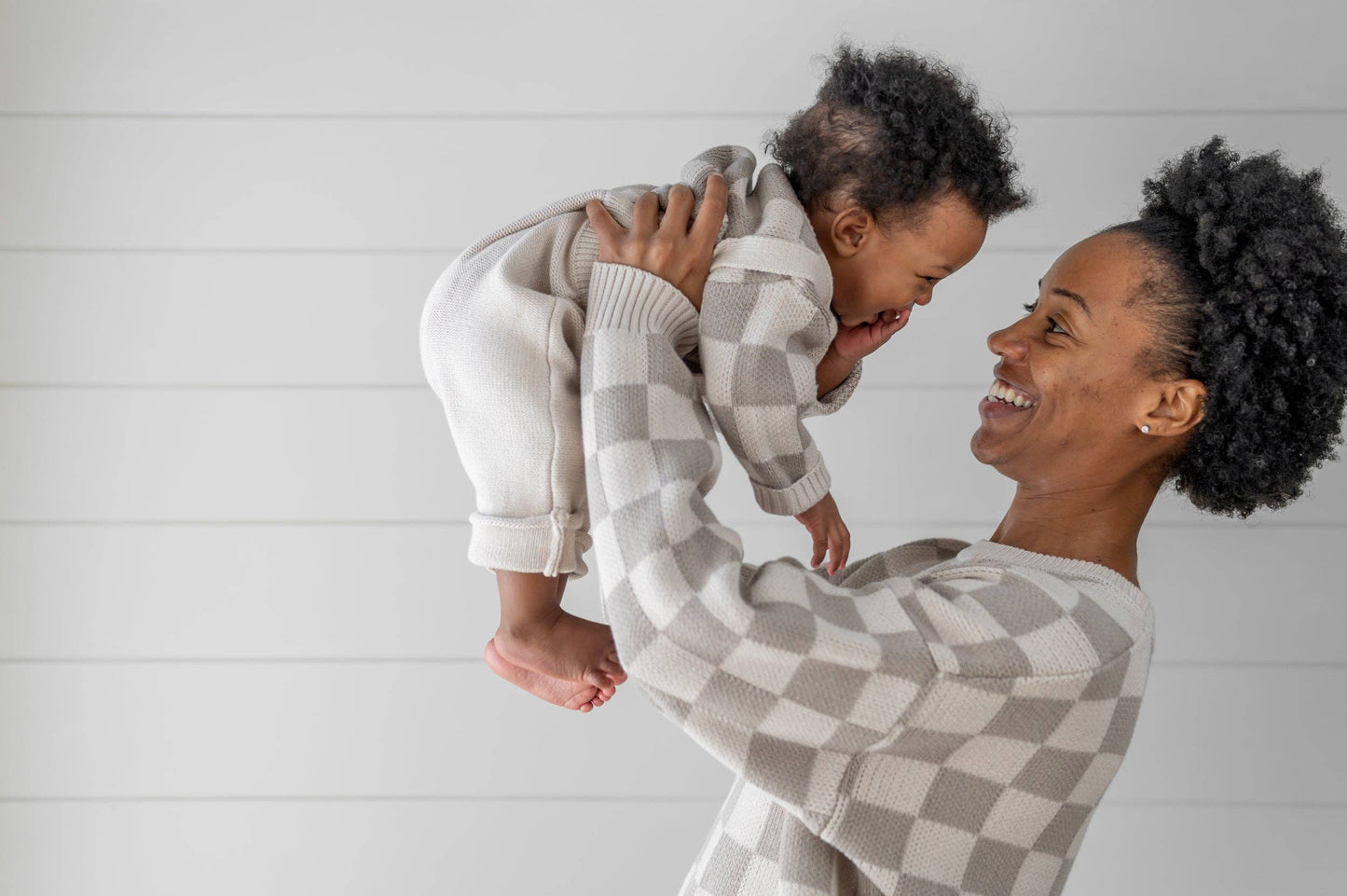 Yooushi Checkered Knit Sweater