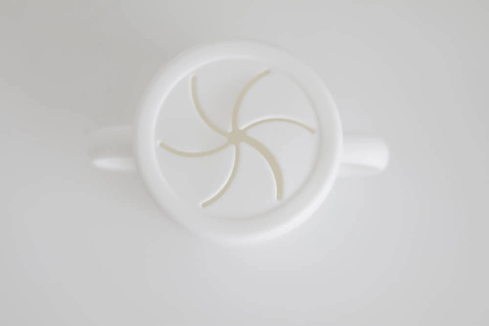 The Saturday Baby Silicone Snack Cup