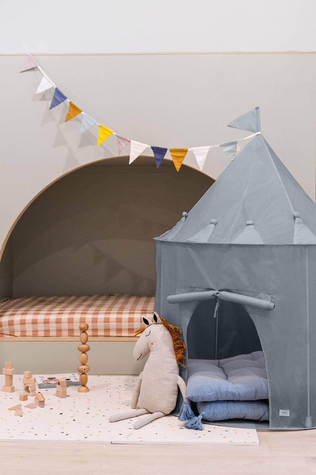 3 Sprouts Recycled Fabric Play Tent Castle